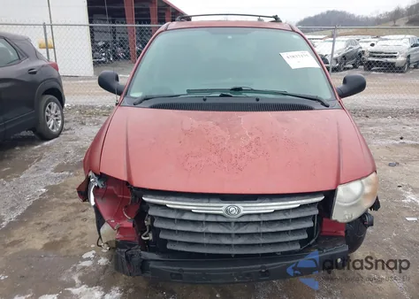 2005 Chrysler Town & Country Lx z USA, uszkodzony, nr VIN 2C4GP44R95R518423